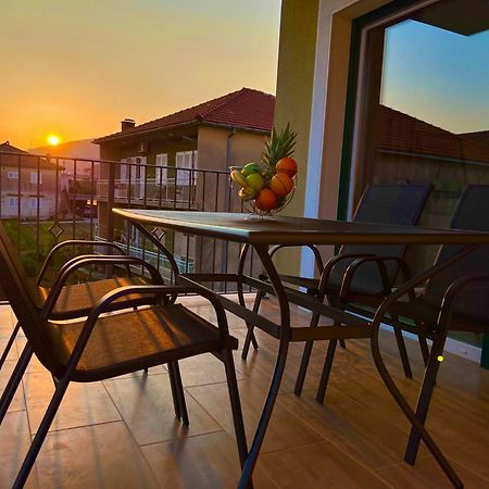 Vila Zrina - Apartmani Trogir Ngoại thất bức ảnh