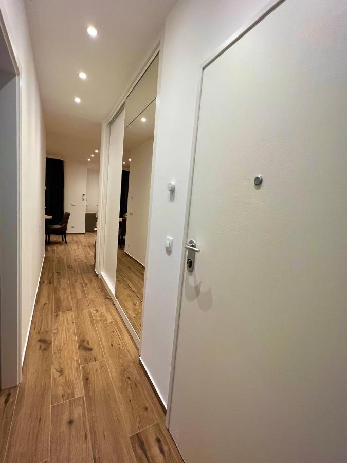 Vila Zrina - Apartmani Trogir Ngoại thất bức ảnh