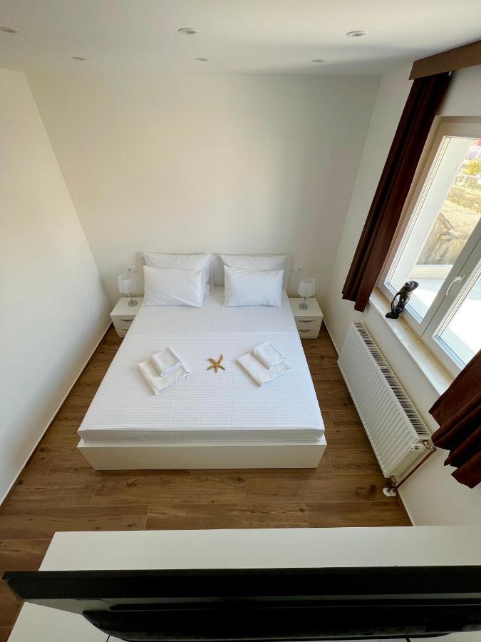 Vila Zrina - Apartmani Trogir Ngoại thất bức ảnh