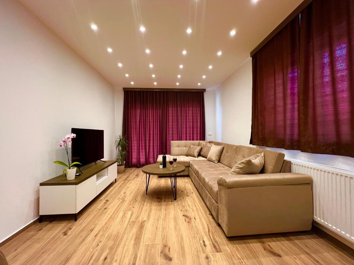 Vila Zrina - Apartmani Trogir Ngoại thất bức ảnh